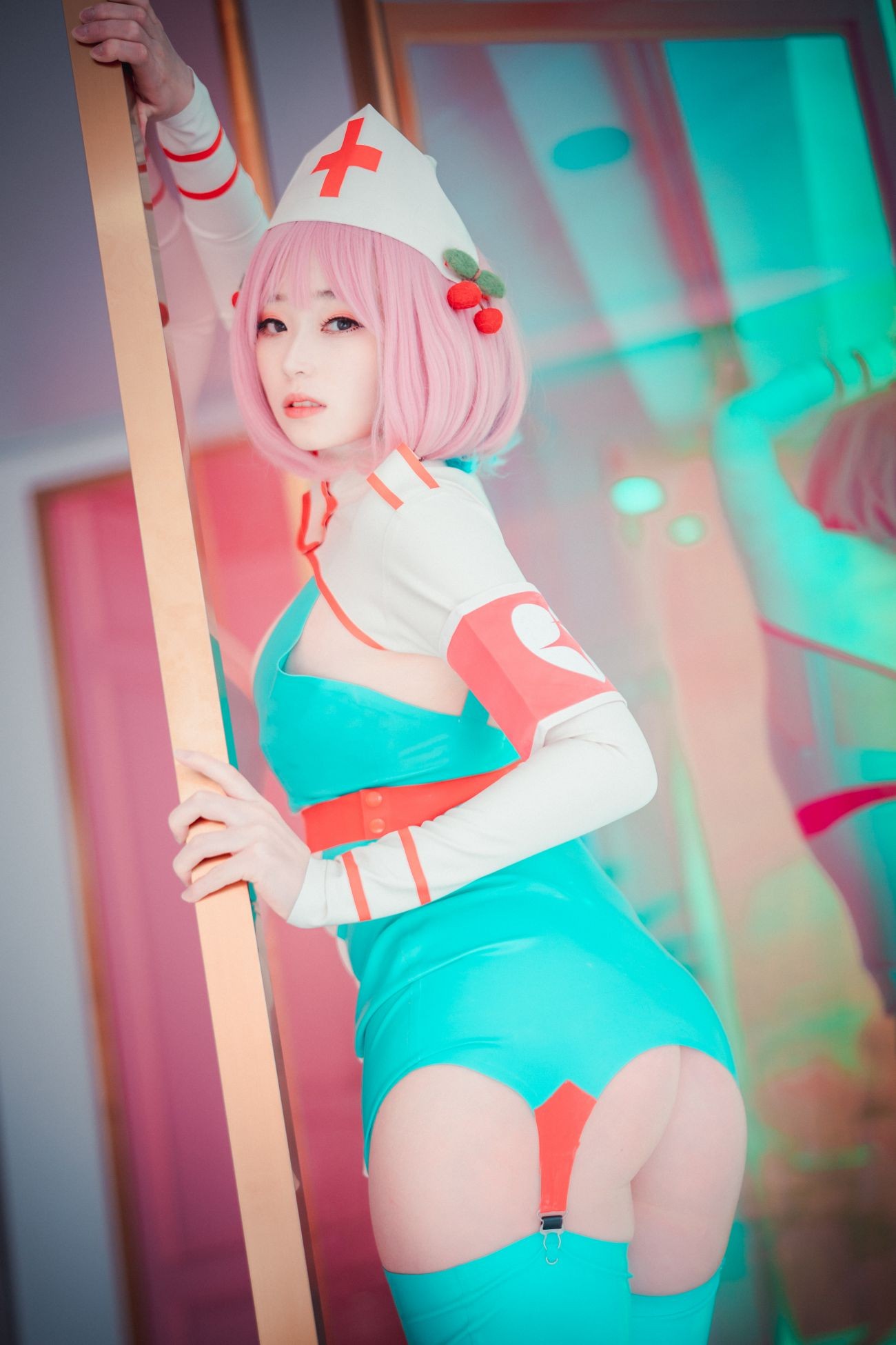 图片[3]-DJAWA BamBi Cling To Latex-COS世界