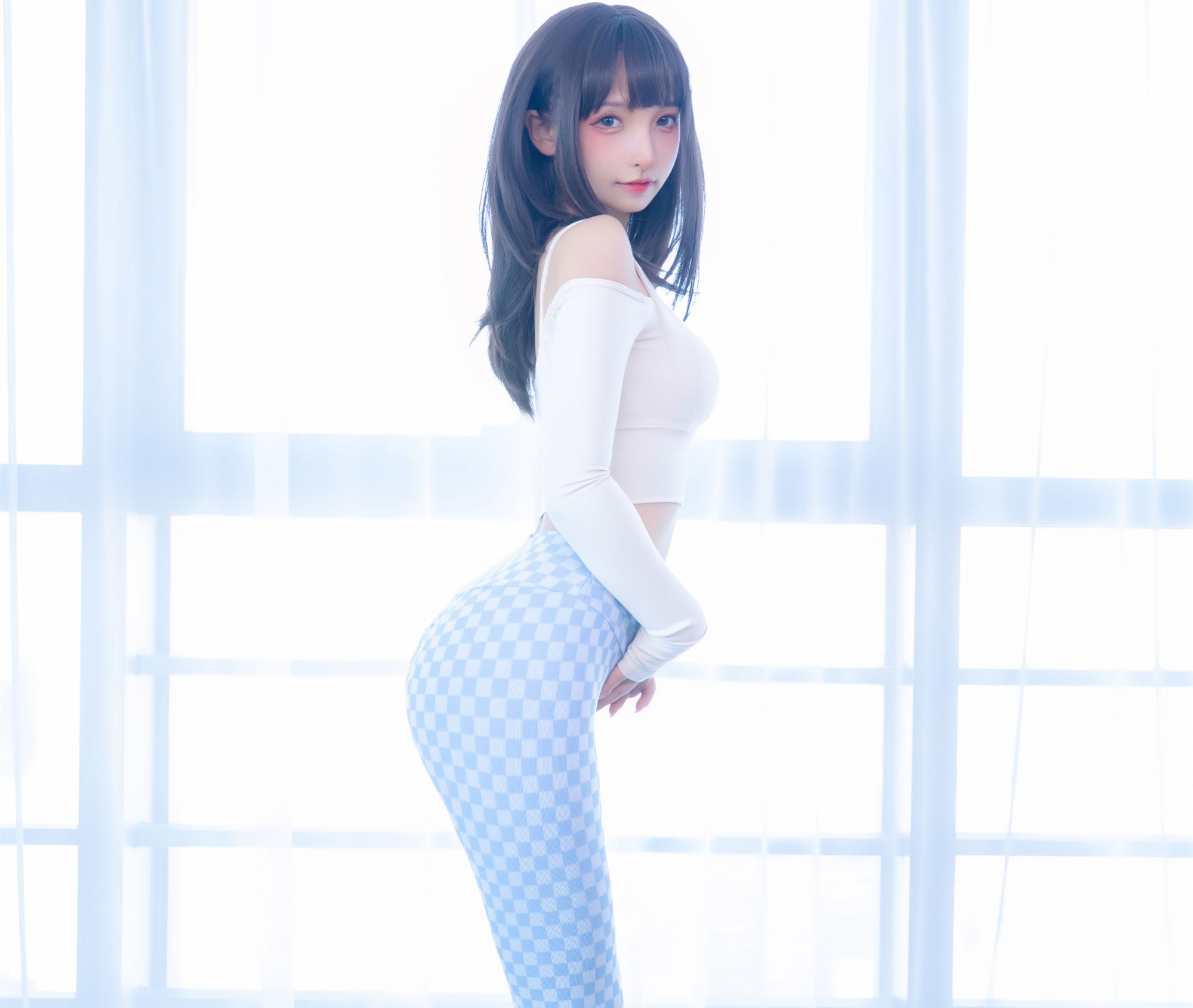 神楽板真冬 蓝白格-COS世界