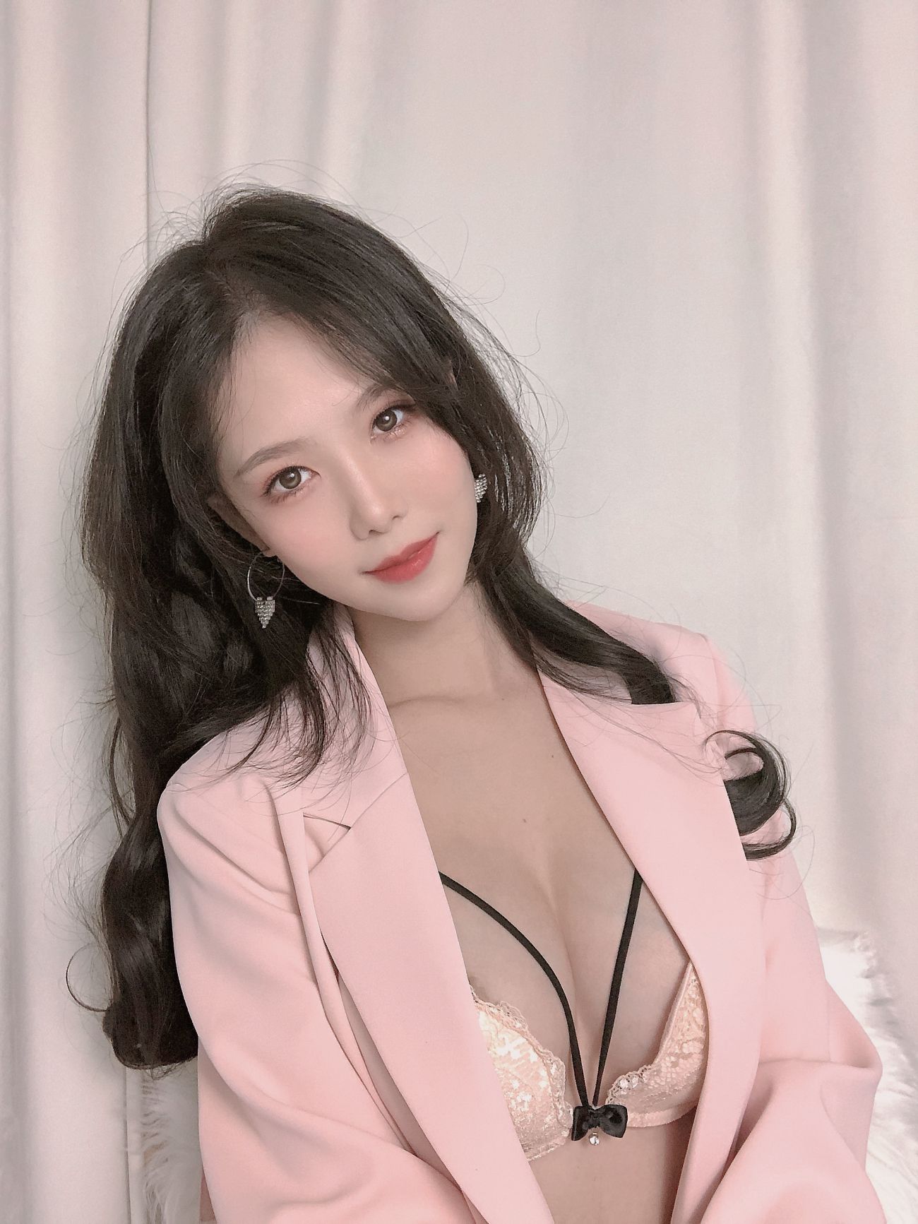 图片[3]-抖娘利世 粉色西装-COS世界