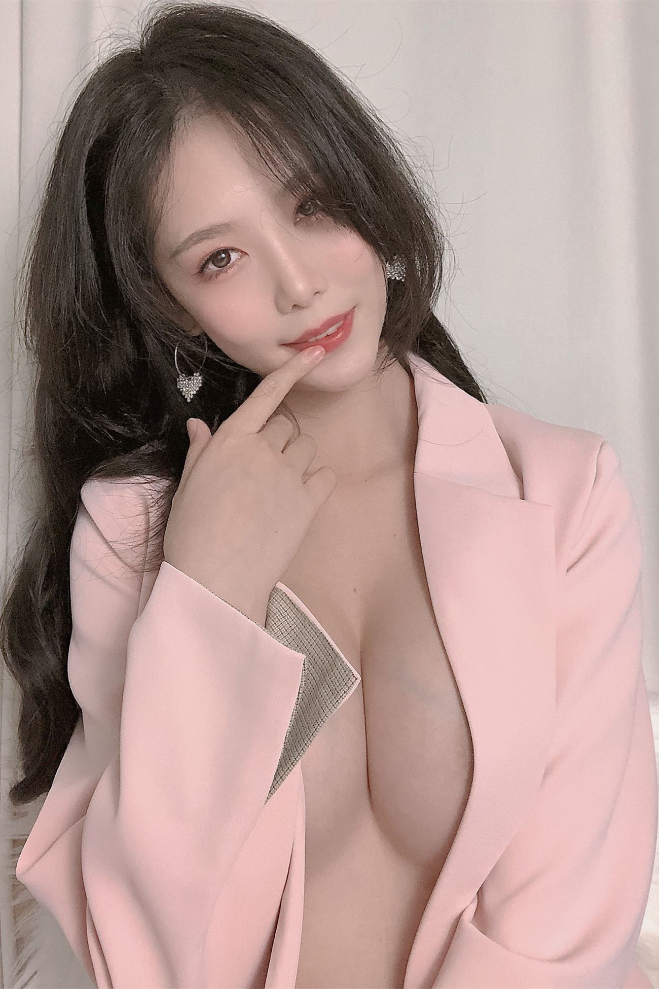 抖娘利世 粉色西装-COS世界