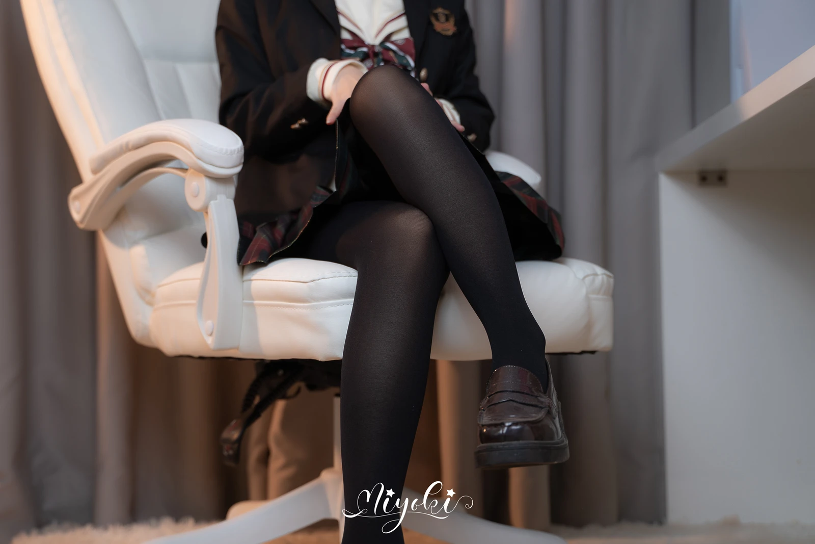 图片[3]-铃木美咲福利 现役JK的美脚连裤袜-COS世界