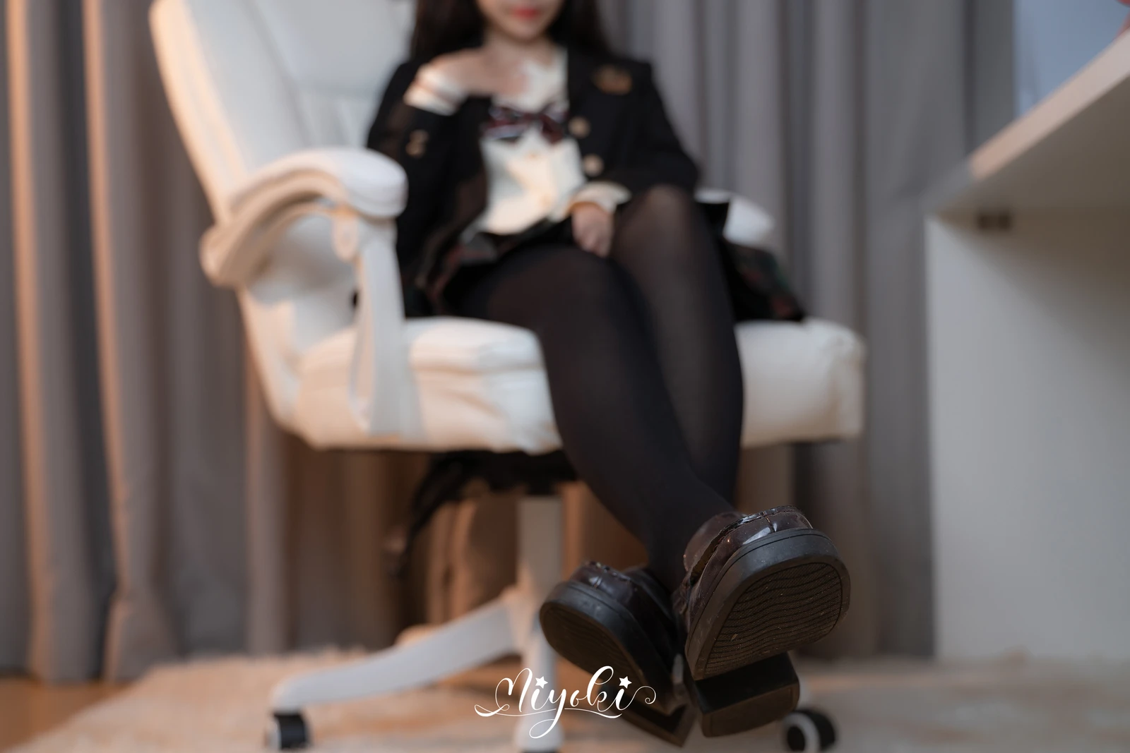 图片[4]-铃木美咲福利 现役JK的美脚连裤袜-COS世界