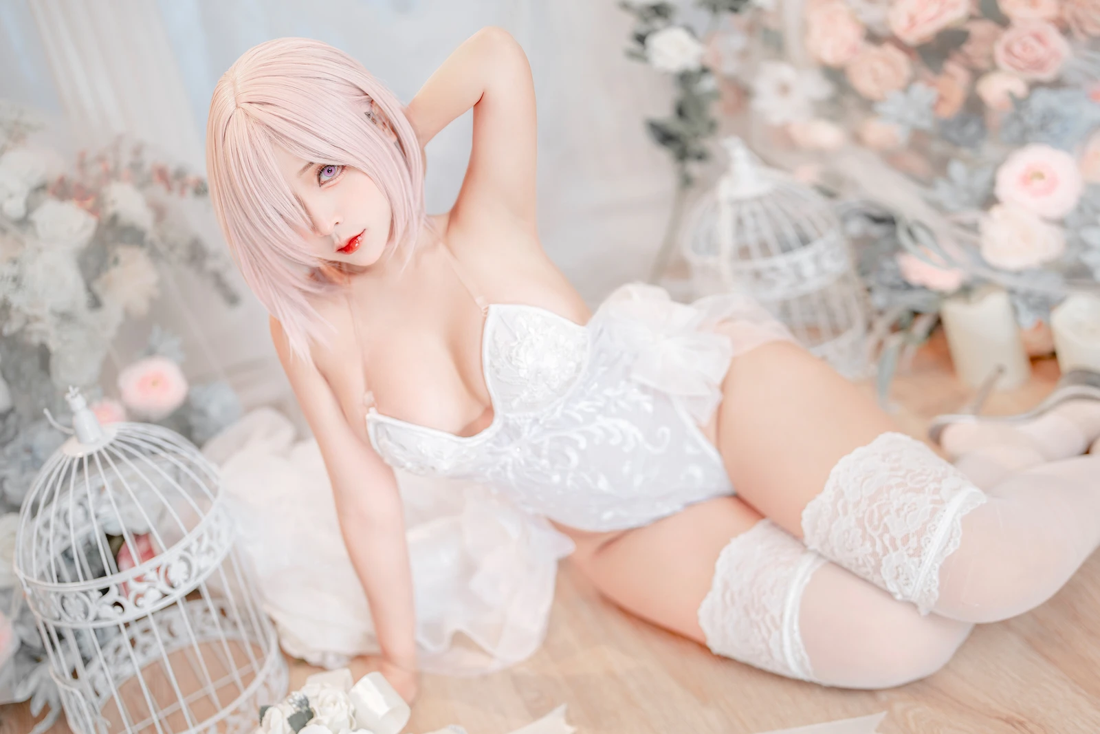 图片[3]-Sayo Momo Mashu white lingerie body oil-COS世界