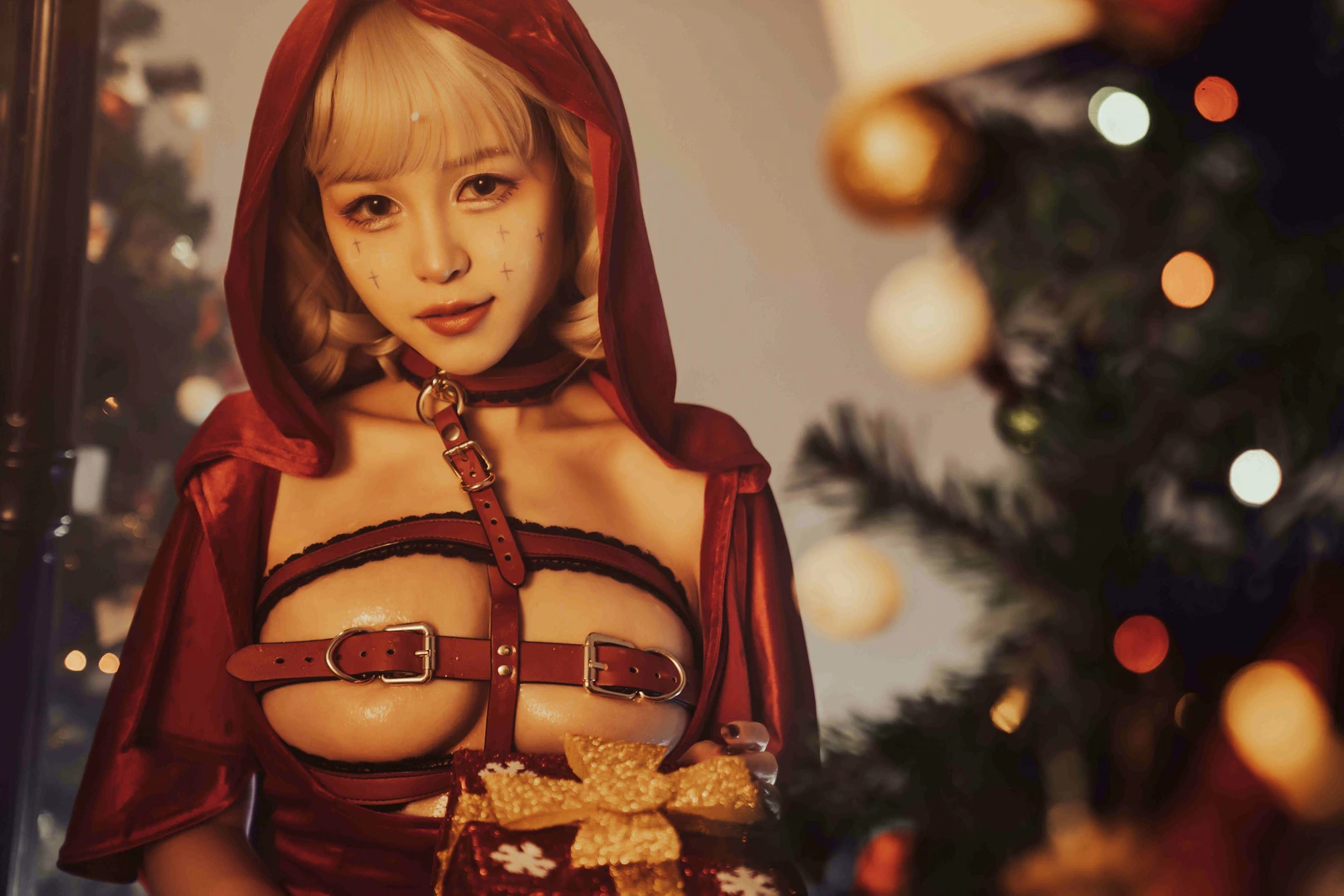 图片[4]-美少女晕崽 圣诞小红帽-COS世界