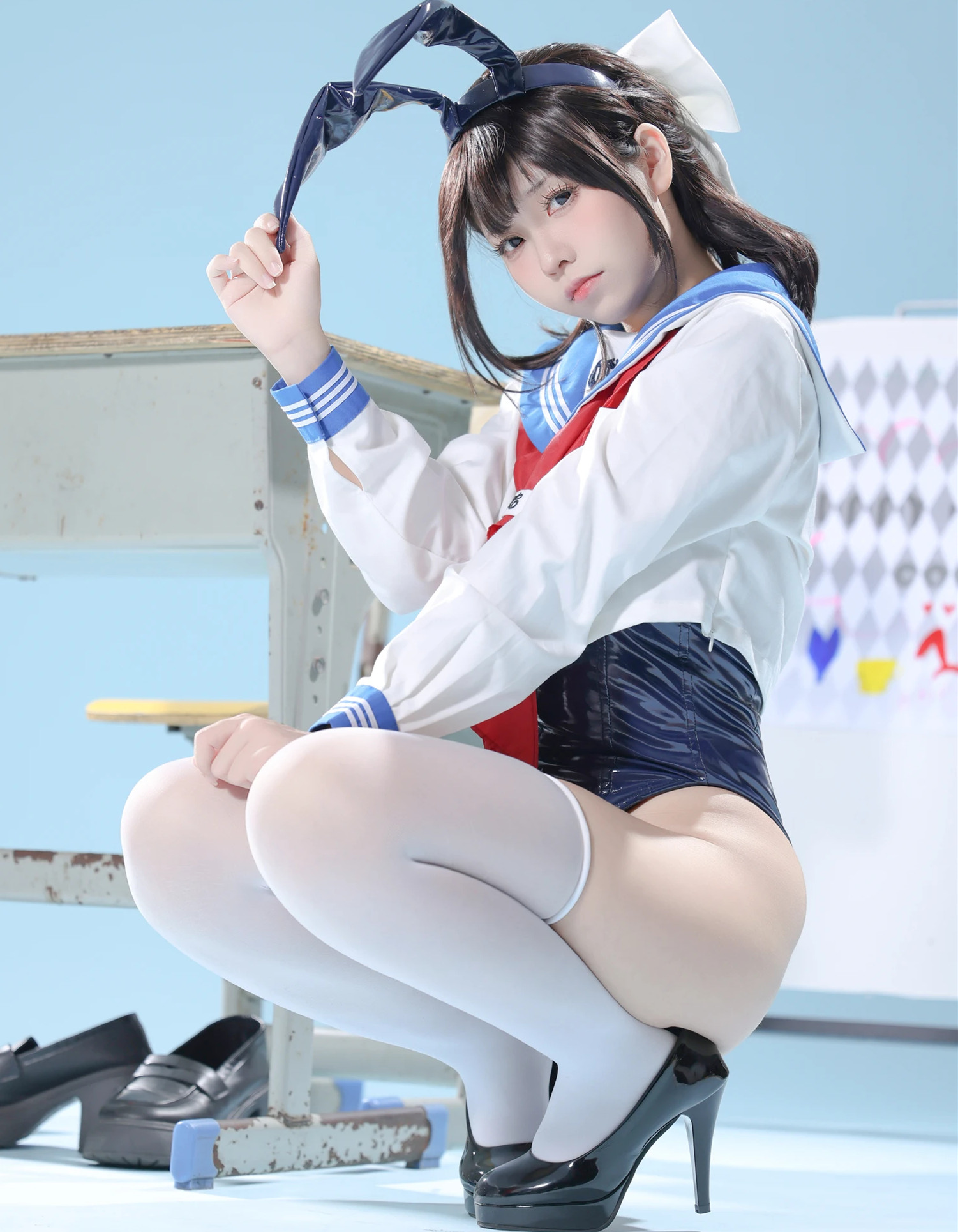 动漫博主G44不会受伤 水手服兔女郎咖啡厅-COS世界