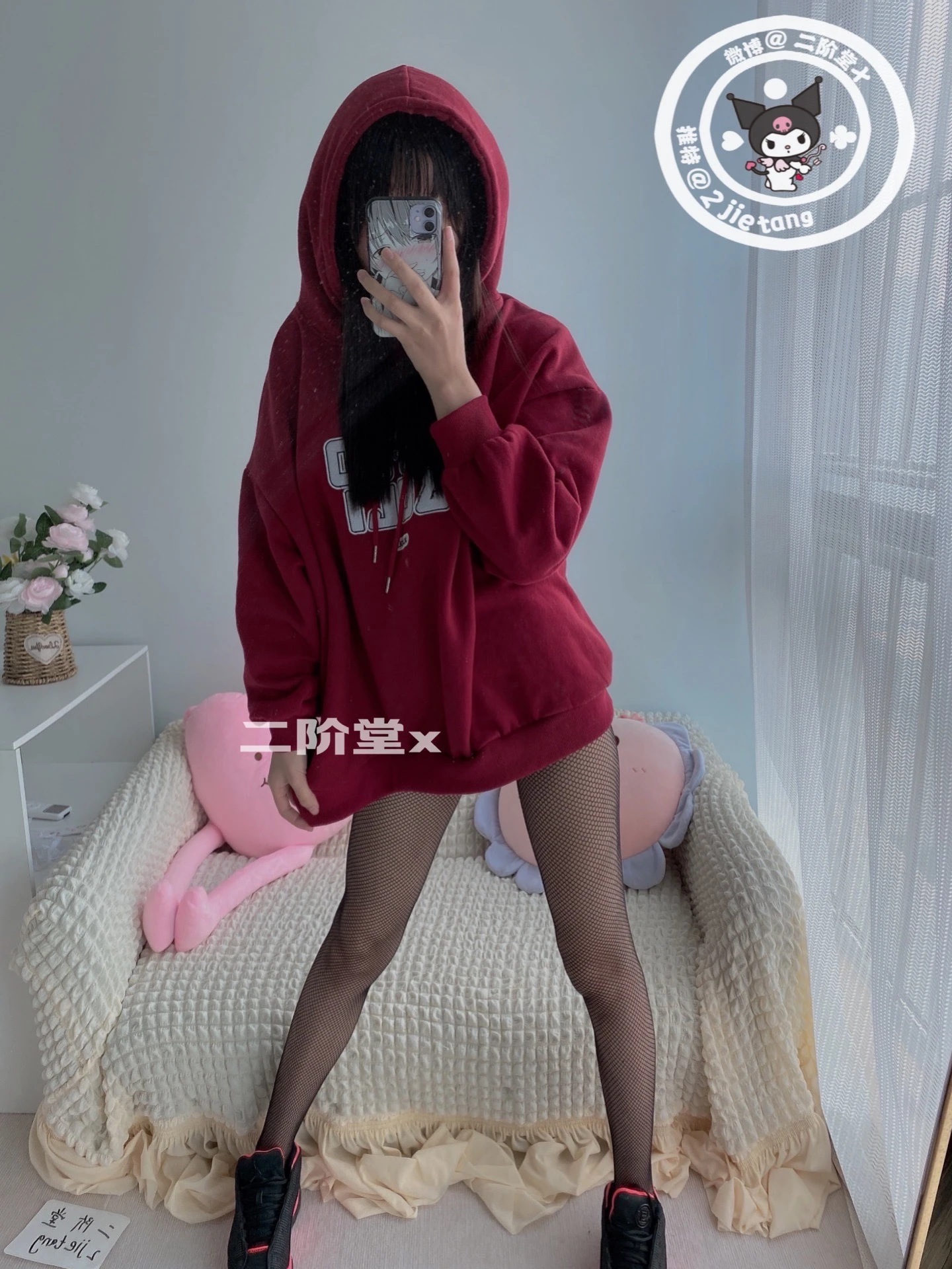 图片[2]-二阶堂红色外套-COS世界